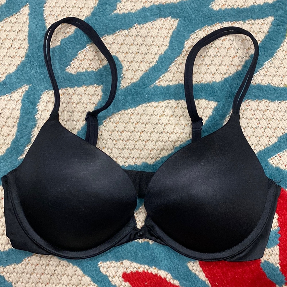 🌈Victoria’s Secret Padded Push-Up Bra, 32C